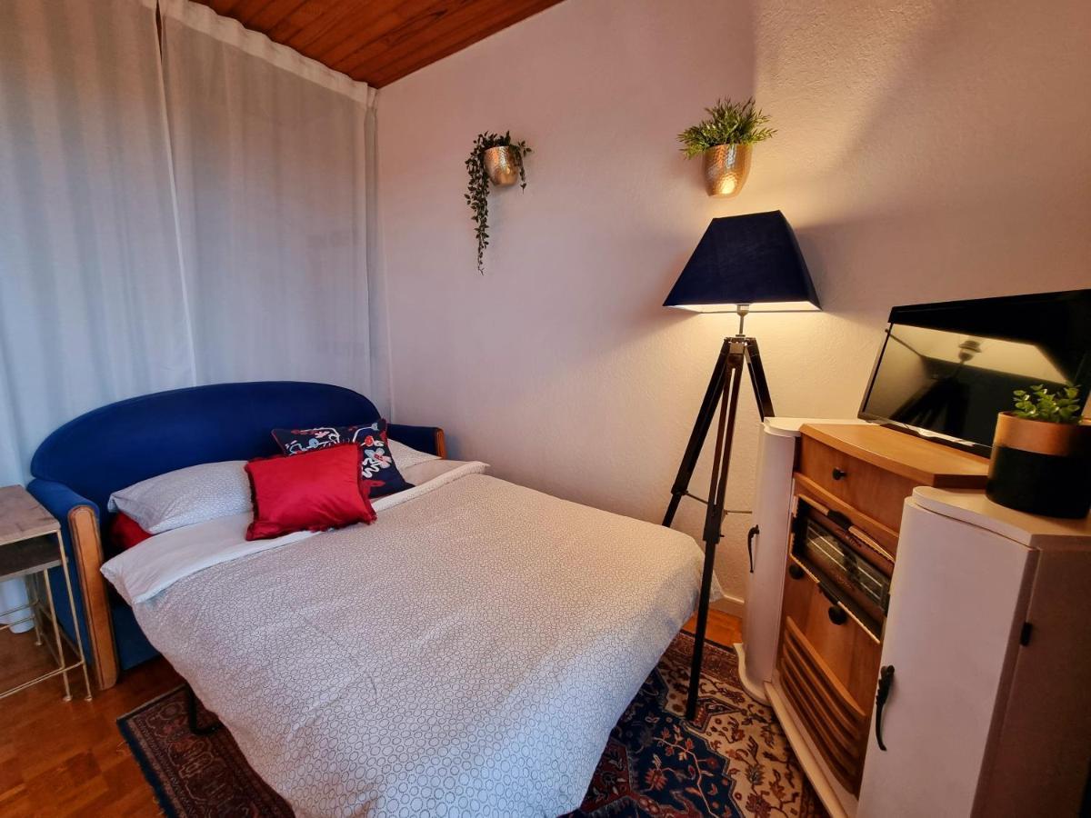 Studio Avec Superbe Vue 5Min A Pied Des Thermes Bagnoles de l'Orne Normandie Exterior photo