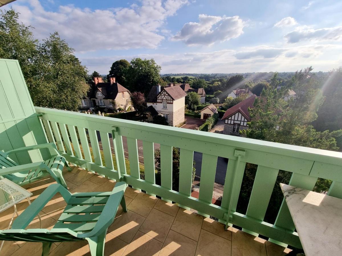 Studio Avec Superbe Vue 5Min A Pied Des Thermes Bagnoles de l'Orne Normandie Exterior photo
